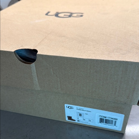 UGG Mini Bailey Bow in Chestnut - Picture 2 of 4